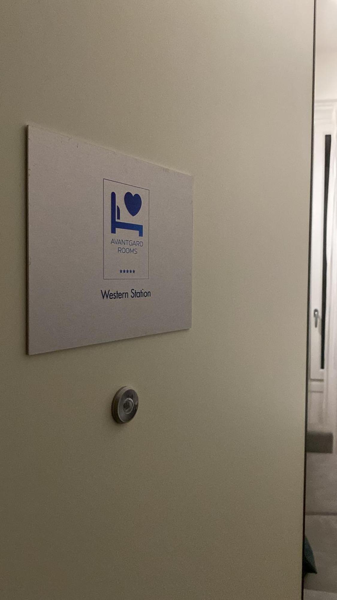 Avantgard Rooms Western Station Bolonia Zewnętrze zdjęcie