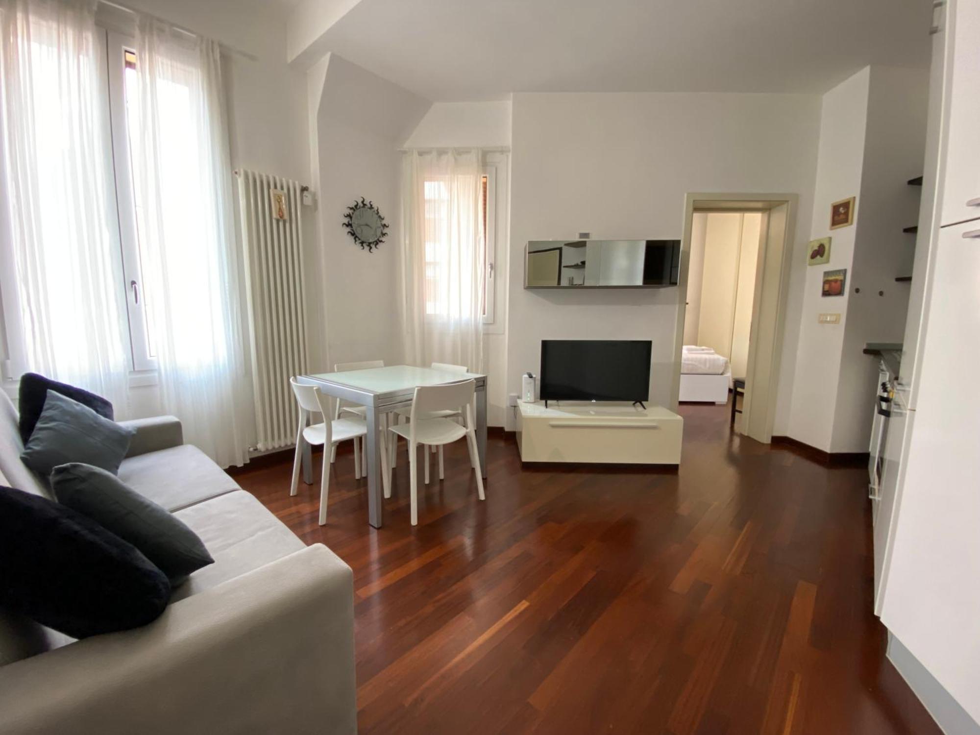 Avantgard Rooms Western Station Bolonia Zewnętrze zdjęcie