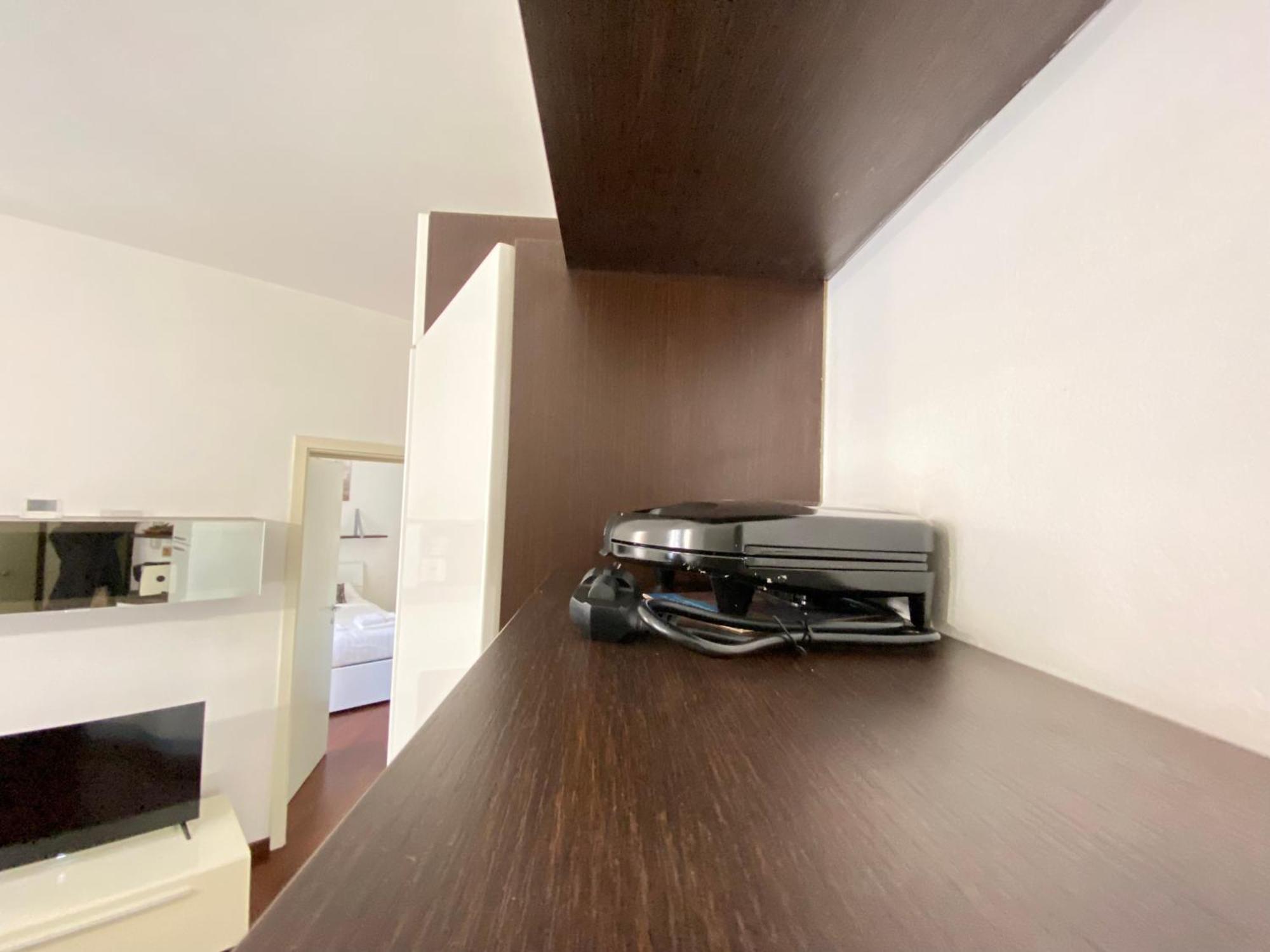 Avantgard Rooms Western Station Bolonia Zewnętrze zdjęcie